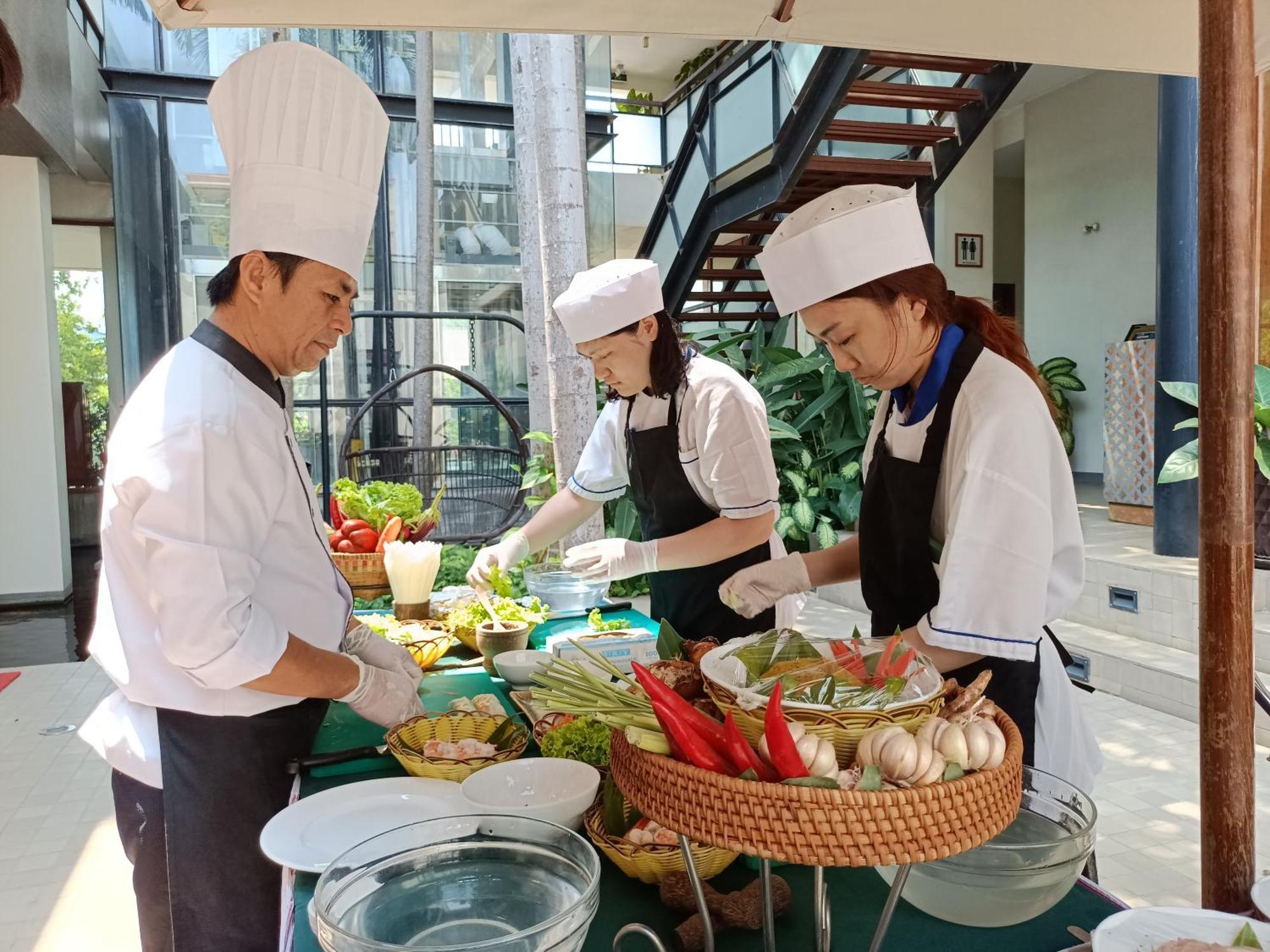 Hotel Somadevi Angkor Boutique And Resort Sziemreap Kültér fotó
