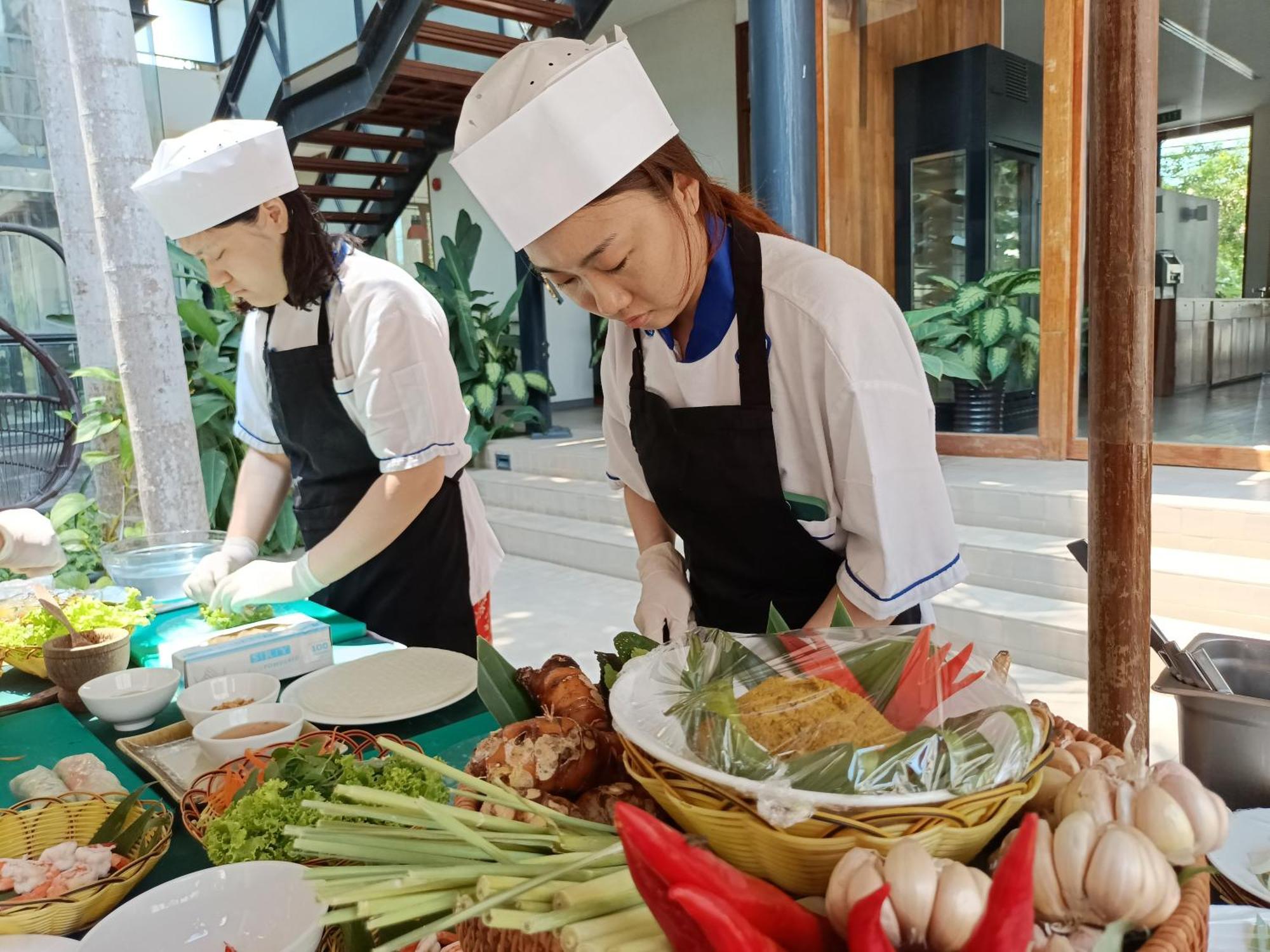 Hotel Somadevi Angkor Boutique And Resort Sziemreap Kültér fotó