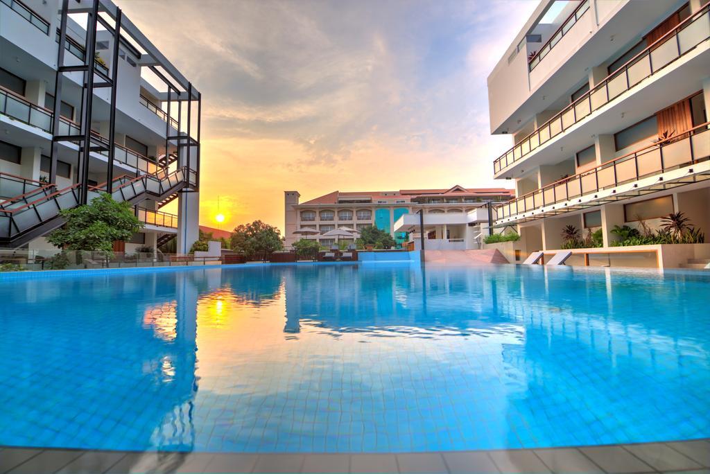 Hotel Somadevi Angkor Boutique And Resort Sziemreap Kültér fotó