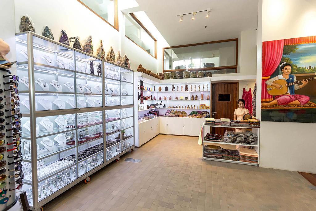 Hotel Somadevi Angkor Boutique And Resort Sziemreap Kültér fotó